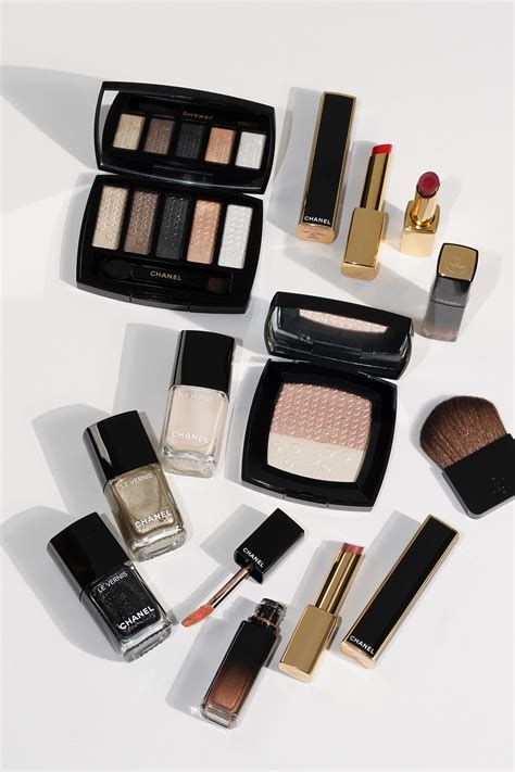 make up natale 2023 chanel|Chanel holiday 2023 collection.